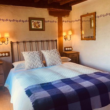 Posada la Trebede Perrozo Bagian luar foto