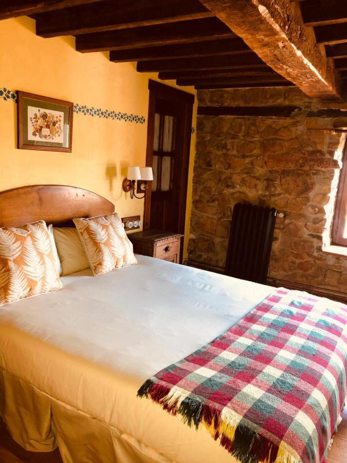 Posada la Trebede Perrozo Bagian luar foto