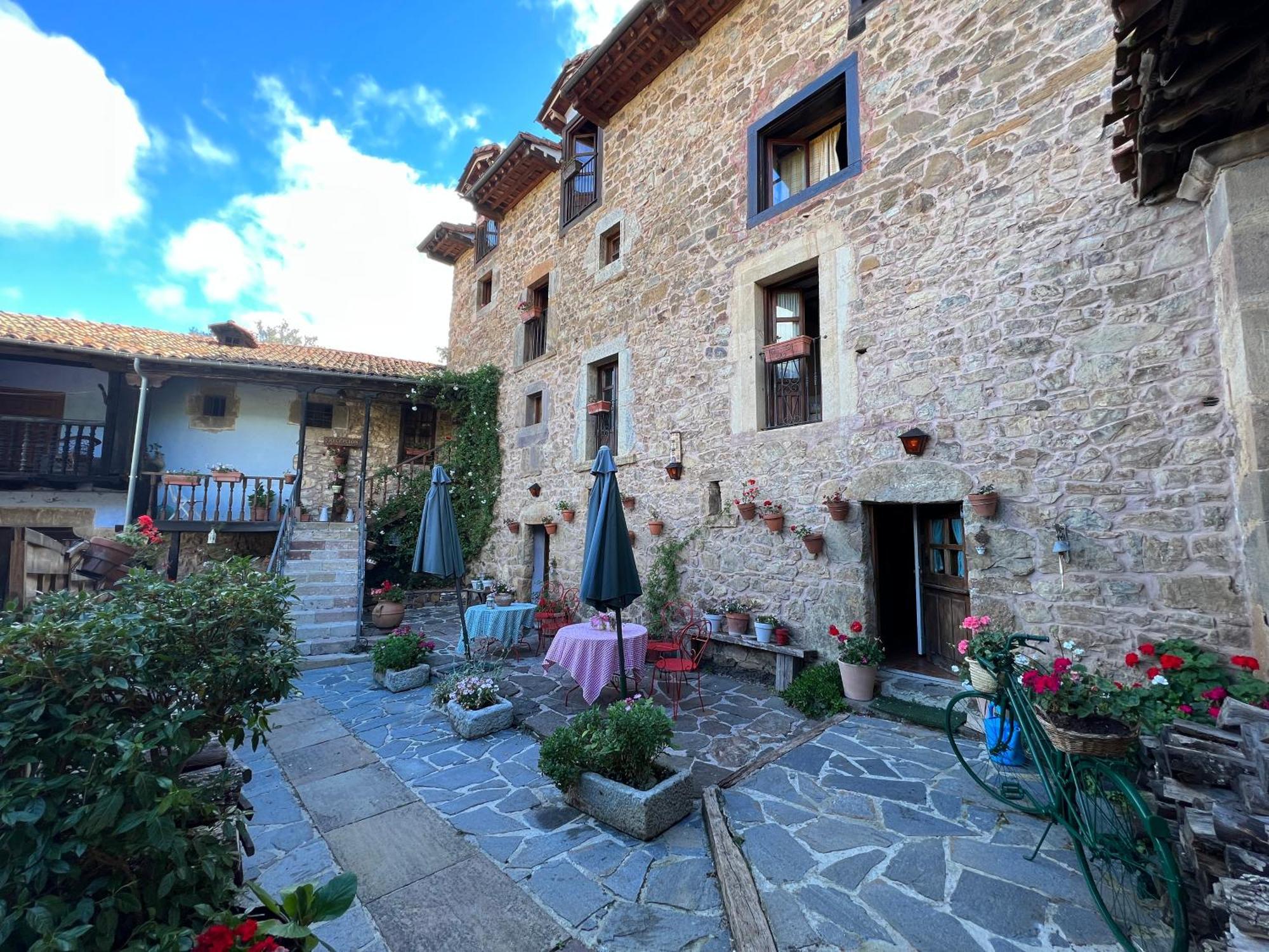 Posada la Trebede Perrozo Bagian luar foto