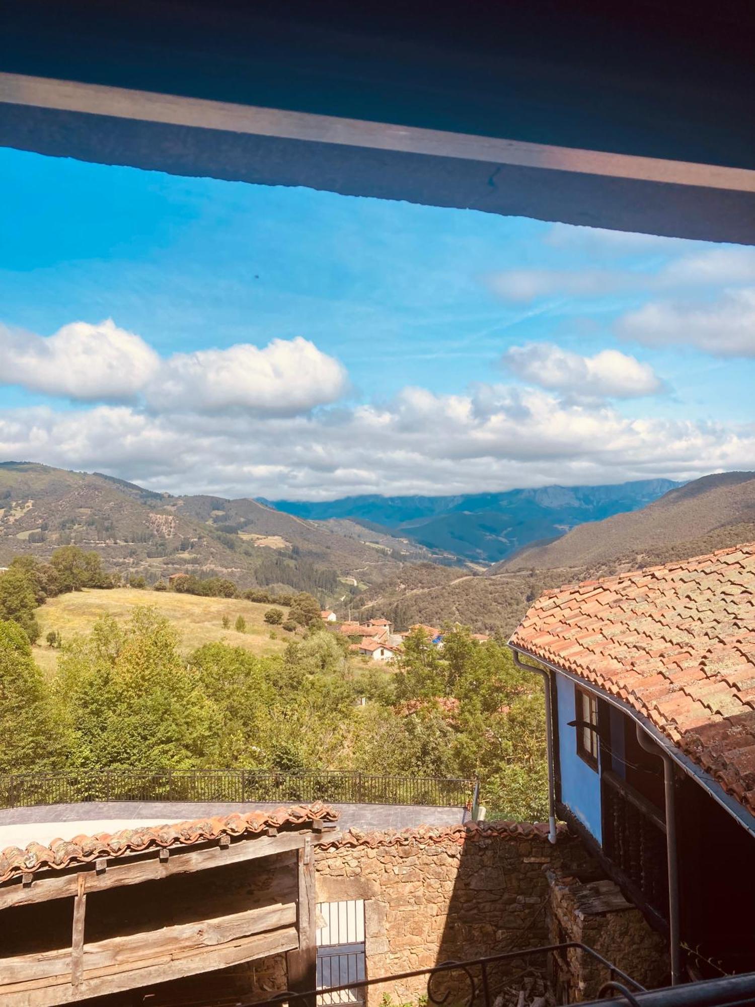 Posada la Trebede Perrozo Bagian luar foto