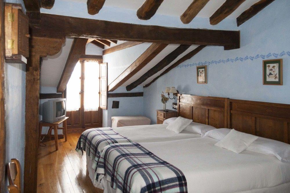 Posada la Trebede Perrozo Bagian luar foto