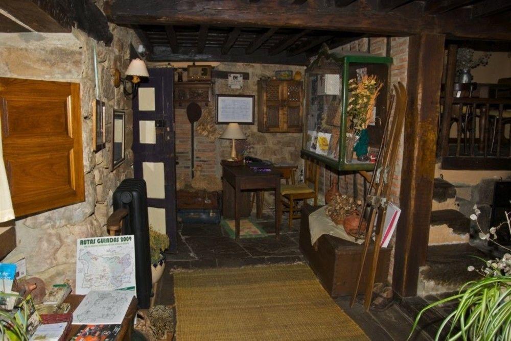 Posada la Trebede Perrozo Bagian luar foto